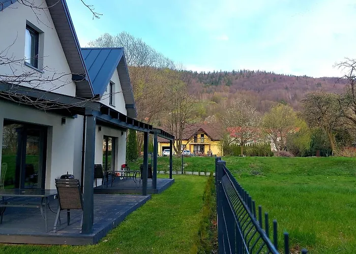 Spokojny Zakatek アパート ウストロン